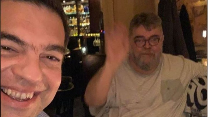 Η selfie Τσίπρα – Κραουνάκη: Τι έγραψε ο γνωστός μουσικοσυνθέτης στο Facebook – ΦΩΤΟ