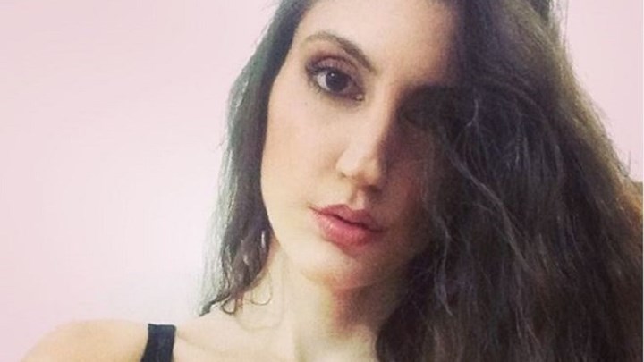 Η Ελληνίδα δικηγόρος που προκαλεί “εγκεφαλικά” στο instagram – ΦΩΤΟ