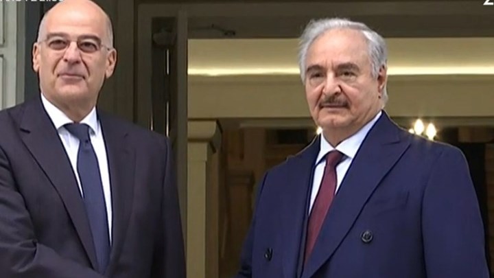 Ο Χαφτάρ πήγε στα Βλάχικα της Βάρης