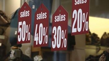 Χειμερινές εκπτώσεις: Ανοικτά σήμερα τα καταστήματα – Δείτε το ωράριο λειτουργίας