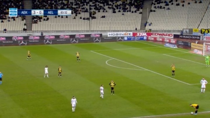 ΑΕΚ – ΑΕΛ 3-0 (62′)