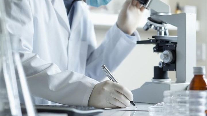 Νέος κοροναϊός: Επιβεβαιώθηκαν 571 κρούσματα