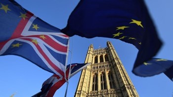 Brexit: Επιστρέφει στη Βουλή των Κοινοτήτων το νομοσχέδιο