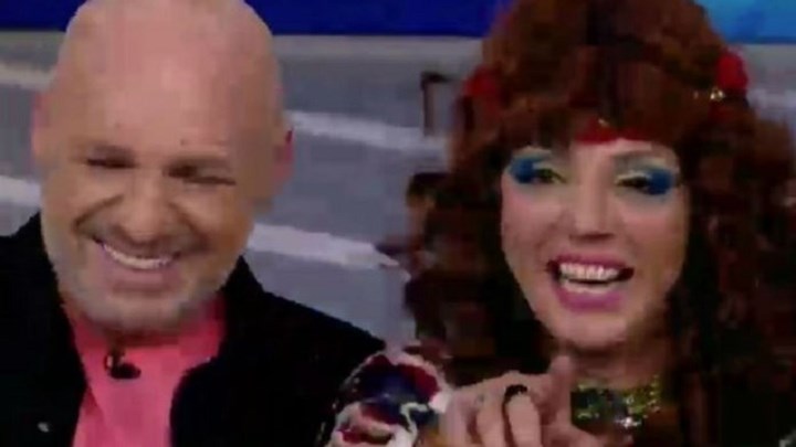 Ματίνα Νικολάου: Το… αποκαλυπτικό ατύχημα της Βάνιας στον αέρα της εκπομπής – ΒΙΝΤΕΟ