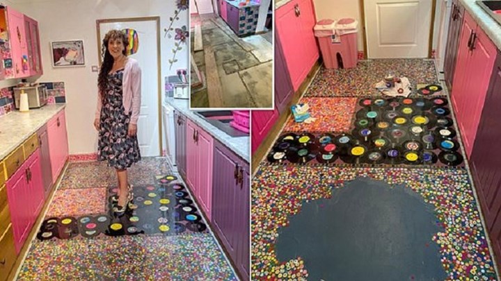 Εκδικήθηκε τον άπιστο σύζυγό της: Έκανε τους συλλεκτικούς δίσκους του…πλακάκια κουζίνας – ΦΩΤΟ