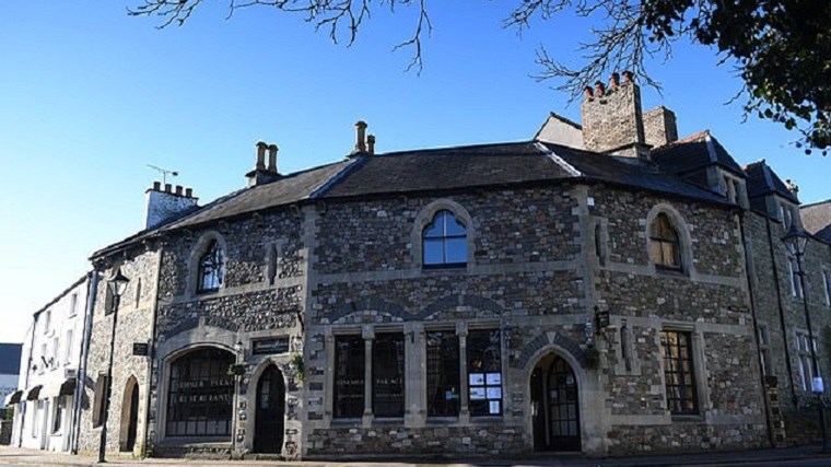 Λουκέτο σε κινεζικό εστιατόριο λόγω… μυρωδιάς – ΦΩΤΟ