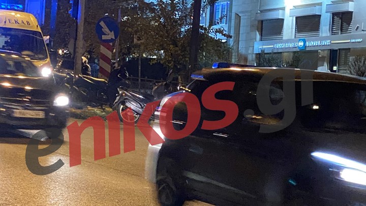 Τροχαίο με τραυματία αστυνομικό στη λεωφόρο Αλεξάνδρας – ΦΩΤΟ αναγνώστη