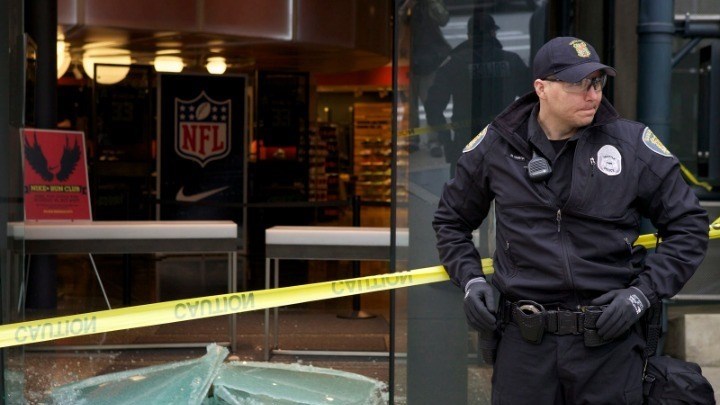 Σιάτλ: Ένας νεκρός και επτά τραυματίες – Έβγαλαν τα όπλα έπειτα από καβγά
