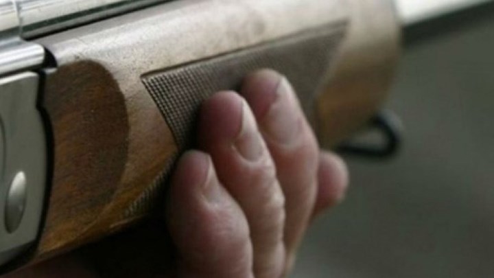 Κρήτη: Πήρε την καραμπίνα και άρχισε να πυροβολεί στο καφενείο