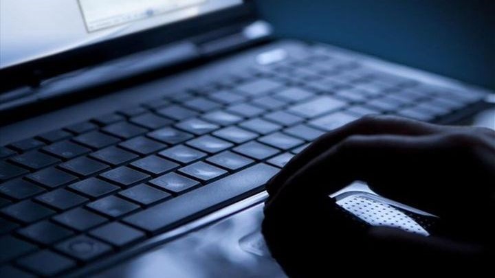 Sextortion Scam: Πανικός και στη Βουλή από τον ροζ εκβιασμό μέσω email