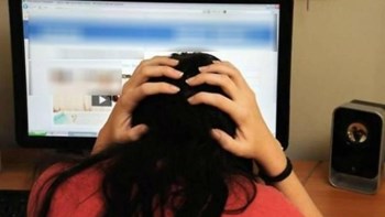 Κρήτη: Η γνωριμία μέσω διαδικτύου την έβαλε σε μπελάδες – Ο ροζ εκβιασμός και τα χρήματα