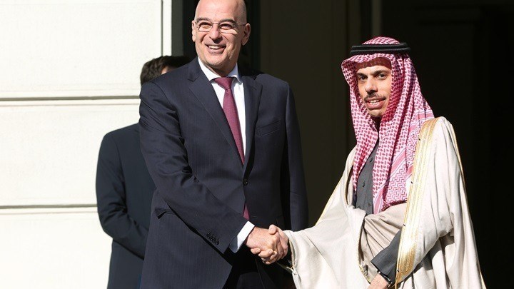 Δένδιας: Ελλάδα και Σαουδική Αραβία έχουν την αντίληψη ότι τα μνημόνια της Τουρκίας-Σάρατζ είναι άκυρα και ανύπαρκτα