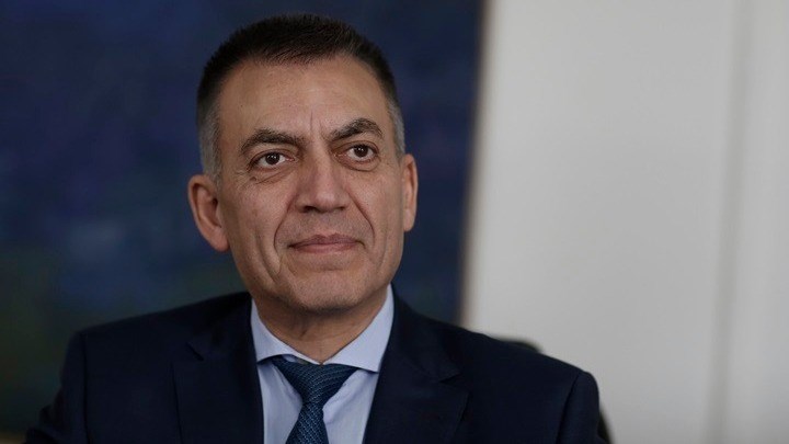 Βρούτσης: Αυξήσεις έως 252 ευρώ σε 1 εκατ. συντάξεις