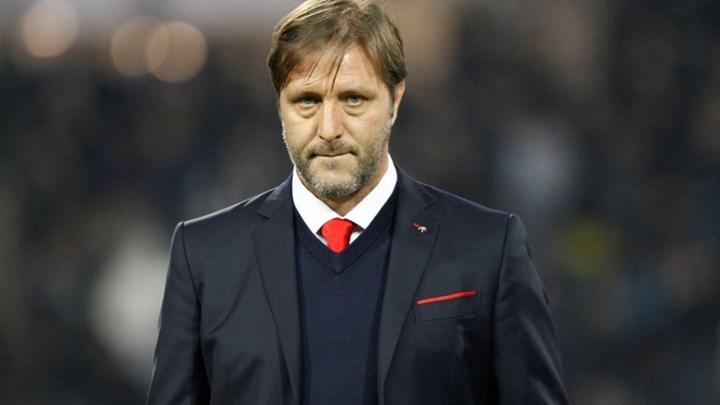 Μαρτίνς: Διαθέσιμος για το ντέρμπι ο Ποντένσε