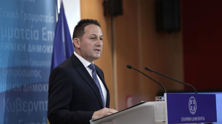 Πέτσας για μεταναστευτικό: Δεν είναι ένας αγώνας ταχύτητας αλλά μαραθώνιος