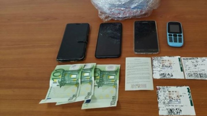 Κρήτη: Συνελήφθησαν τρία άτομα για ναρκωτικά – Τι βρήκαν πάνω τους οι αστυνομικοί – ΦΩΤΟ