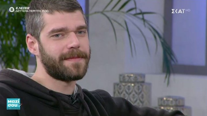 Ιάσονας Παπαματθαίου: Ο ρόλος του στις 8 λέξεις και η σχέση με τον πατέρα του – ΒΙΝΤΕΟ