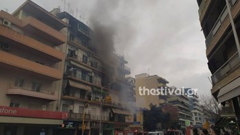 Θεσσαλονίκη: Φωτιά σε διαμέρισμα – ΦΩΤΟ