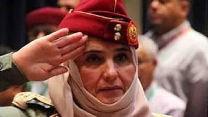 Λιβύη: Μία πανίσχυρη στρατηγός το δεξί χέρι του Χαφτάρ – ΦΩΤΟ