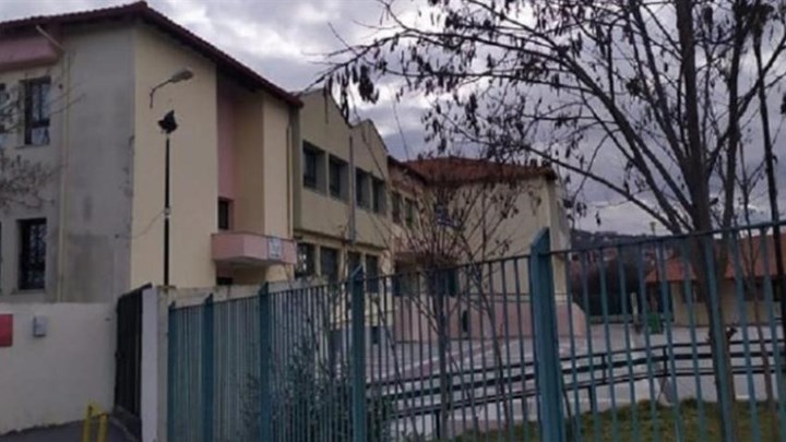 Θεσσαλονίκη: Δάσκαλος ξόδεψε τα χρήματα σχολικής εκδρομής και κατήγγειλε ληστεία – ΒΙΝΤΕΟ