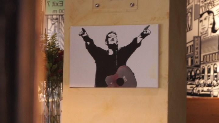 “Προσωπικά” με την Ελένα Κατρίτση: Αφιέρωμα στον Λαυρέντη Μαχαιρίτσα – Β’ μέρος