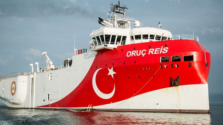 Συναγερμός στο ΓΕΕΘΑ: Πληροφορίες για τουρκικό ερευνητικό σκάφος σε ελληνικά ύδατα – ΦΩΤΟ