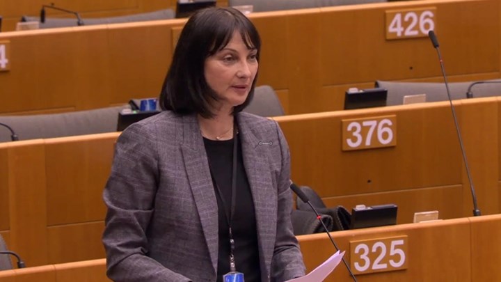 Σημαντική επιτυχία η υιοθέτηση της πρότασης Κουντουρά στην Ολομέλεια του Ε.Κ.: Το πρώτο βήμα για βιώσιμες μεταφορές στην Ευρώπη