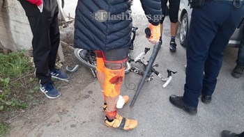Κρήτη: Αυτοκίνητο παρέσυρε ποδηλάτες – Τρεις διακομίστηκαν στο νοσοκομείο – ΦΩΤΟ