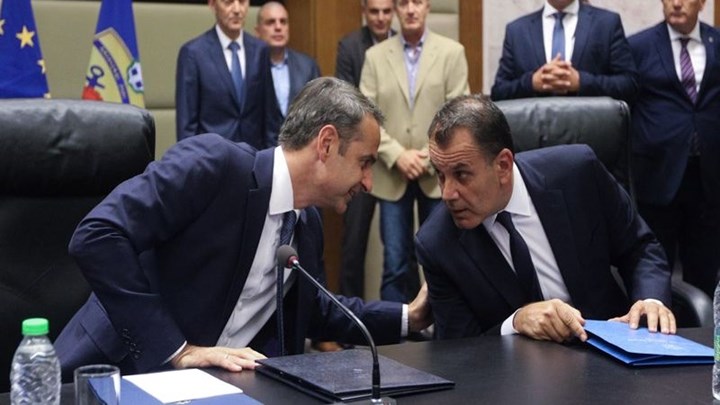 Oruc Reis: Στο “φως” ο διάλογος Μητσοτάκη – Παναγιωτόπουλου για το τουρκικό πλοίο – ΒΙΝΤΕΟ