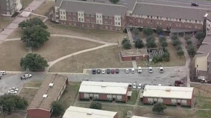 Πυροβολισμοί σε πανεπιστημιούπολη στο Τέξας – Δύο νεκροί