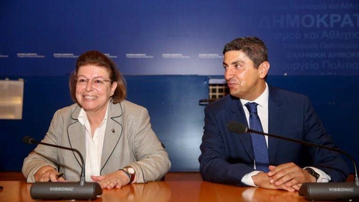 Συνάντηση Μητσοτάκη με Αυγενάκη και Μενδώνη την επόμενη εβδομάδα στο Μαξίμου