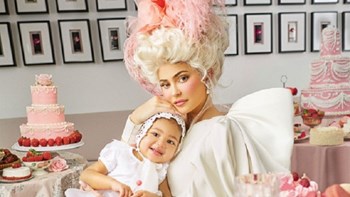 Κάιλι Τζένερ αλά Μαρία Αντουανέτα – Η φωτογράφιση που εντυπωσίασε -ΦΩΤΟ