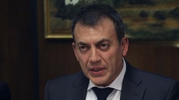Βρούτσης: Αυθαίρετες και ανεύθυνες οι εξαγγελίες Τσίπρα για τον κατώτατο μισθό