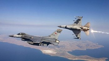 Στο “κόκκινο” η προκλητικότητα της Άγκυρας: 55 οπλισμένους σχηματισμούς έστειλε η Τουρκία στο Αιγαίο
