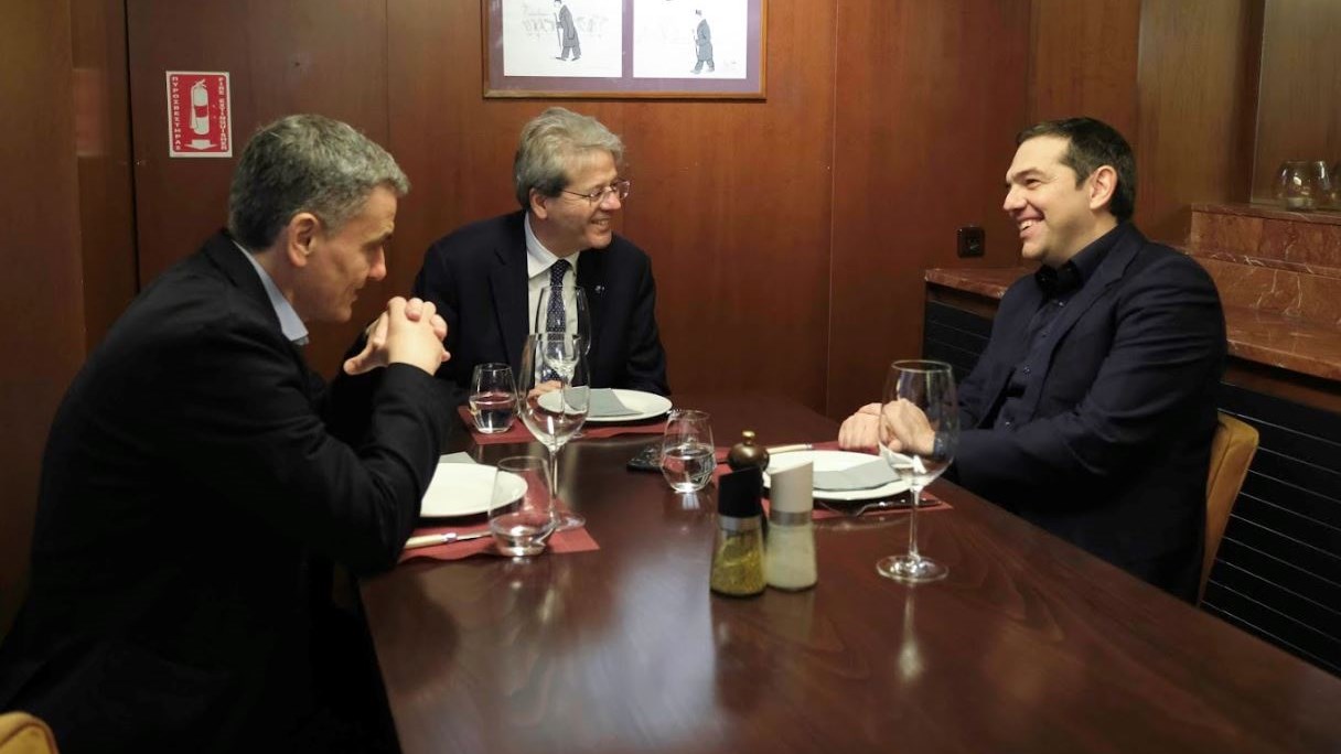 Συνάντηση Τσίπρα – Τσακαλώτου με Τζεντιλόνι