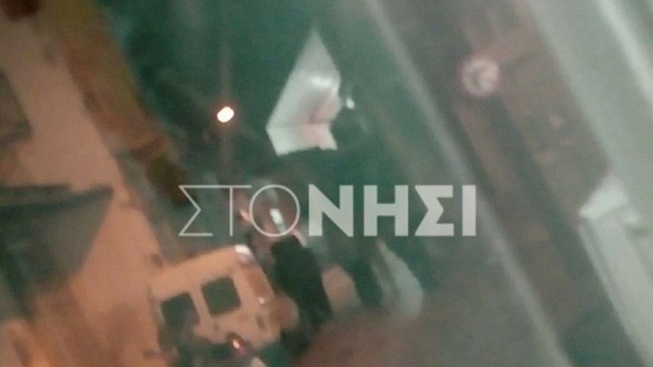 Επτά συλλήψεις στο χωριό της Μόριας – Φορούσαν κράνη και κρατούσαν ρόπαλα