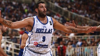 Μπουρούσης: Αποσύρθηκε από την Εθνική – Η συγκινητική ανάρτηση στο instagram – ΦΩΤΟ