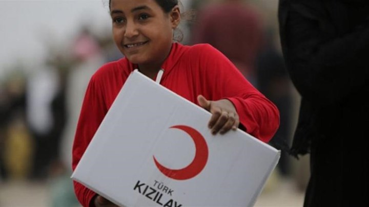 Τουρκία: Οσμή σκανδάλου στην προσκείμενη στην οικογένεια Ερντογάν “Ερυθρά Ημισέληνο”