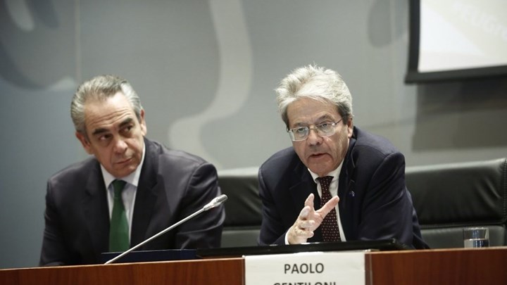 Τζεντιλόνι: Η έκθεση των θεσμών για την ελληνική οικονομία θα είναι πολύ θετική