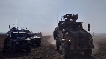 Συρία: Η Τουρκία στέλνει ενισχύσεις στην επαρχία Ιντλίμπ