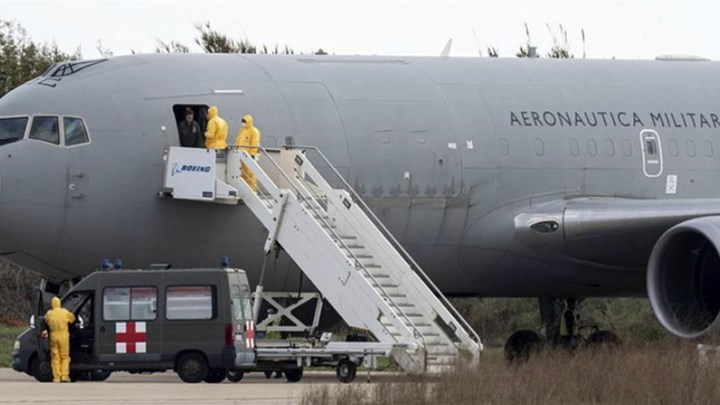 Κορονοϊός: Σε εθελούσια καραντίνα για 14 μέρες στο “Σωτηρία” οι δύο Έλληνες που επέστρεψαν από την Ουχάν