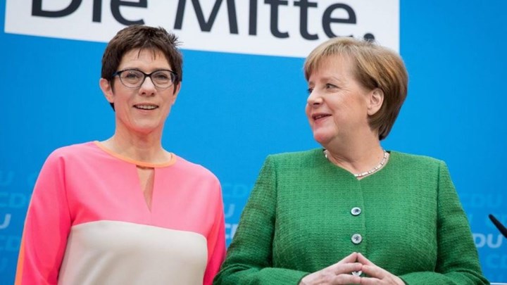 Ραγδαίες εξελίξεις στη Γερμανία μετά την παραίτηση Καρενμπάουερ – Οι επικρατέστεροι διάδοχοι της Μέρκελ