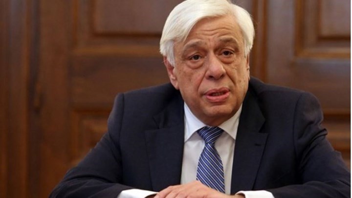 Απρόοπτο κατά τη διάρκεια ομιλίας του Προκόπη Παυλόπουλου στη Μαρώνεια – ΒΙΝΤΕΟ