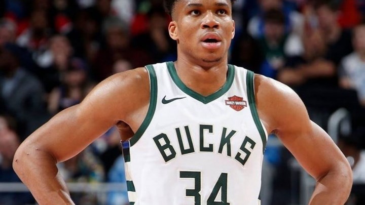 Γιάννης Αντετοκούνμπο: Ο χαμογελαστός θείος Θανάσης μετά τα γεννητούρια – ΦΩΤΟ