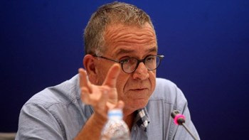 Μουζάλας στον Realfm 97,8: Ανεφάρμοστο το σχέδιο της κυβέρνησης για τη δημιουργία κλειστών κέντρων