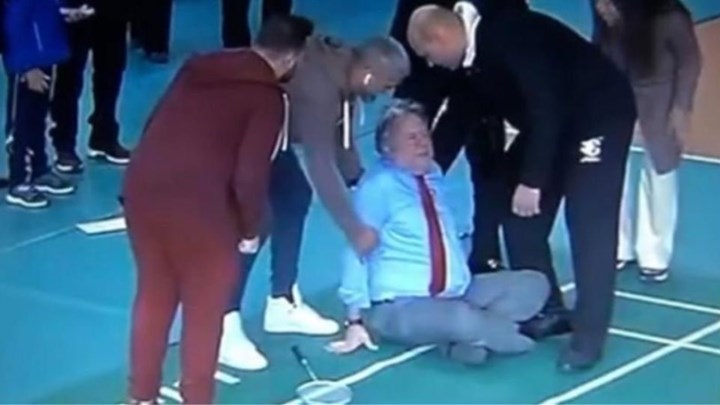 Δεν γλυτώνει το χειρουργείο ο Κατρούγκαλος