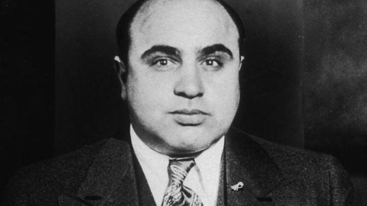 Σφαγή της ημέρας του Αγίου Βαλεντίνου: Η μαφιόζικη δράση του Αλ Καπόνε και η εξόντωση της αντίπαλης συμμορίας