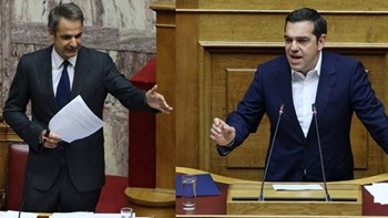 Κόντρα Μητσοτάκη-Τσίπρα: “Επιστρέφετε στην αντιπολίτευση με τα μαγκάλια” – “Είστε ο μεγαλύτερος πολιτικός απατεώνας”