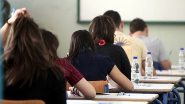 Καταγγελία-σοκ: Μαθητές γυμνασίου εκβίαζαν συμμαθήτριά τους με ροζ βίντεο