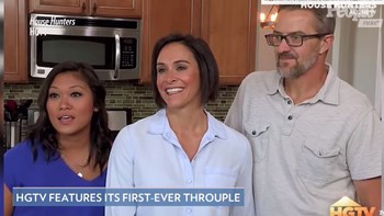 Τηλεοπτική εκπομπή βρήκε σπίτι για να στεγάσει ερωτευμένο… τρίο – ΒΙΝΤΕΟ